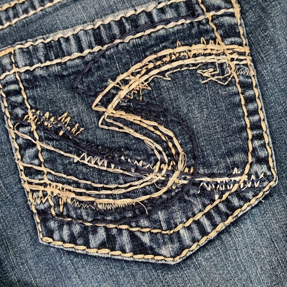 Silver Jeans Co. Aiko Capri Denim Jean Capris - Picture 7 of 11